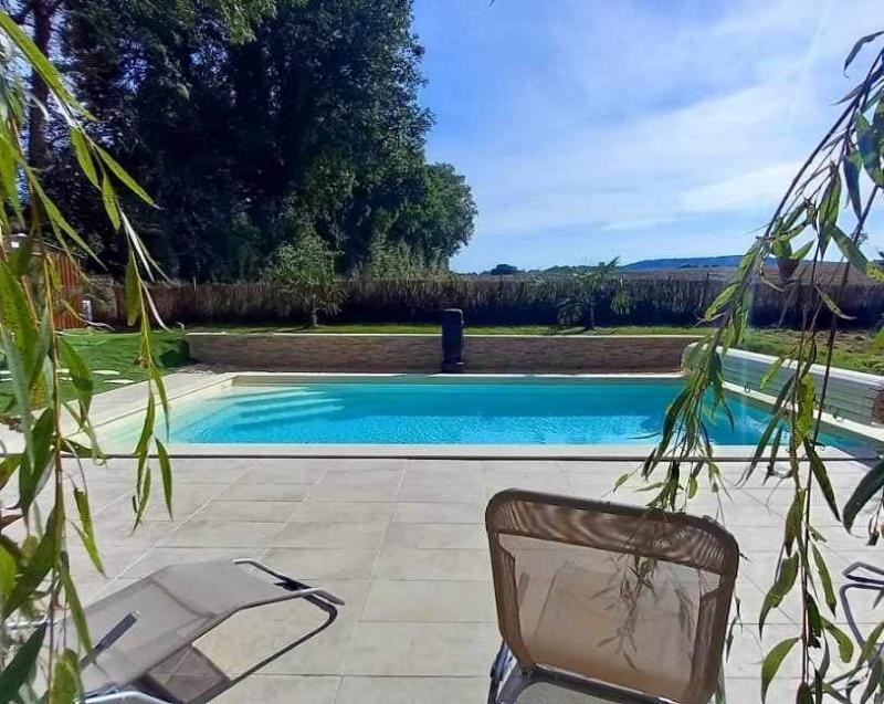 Installation d'une Piscine coque Celestine 8S à Saint Pierre en Auge