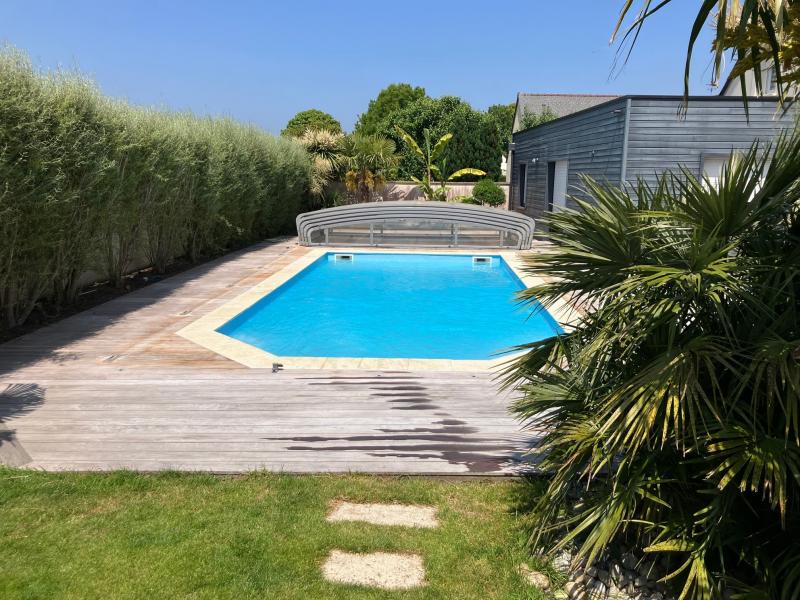 Aménagement d’une piscine à coque à Saint-Contest